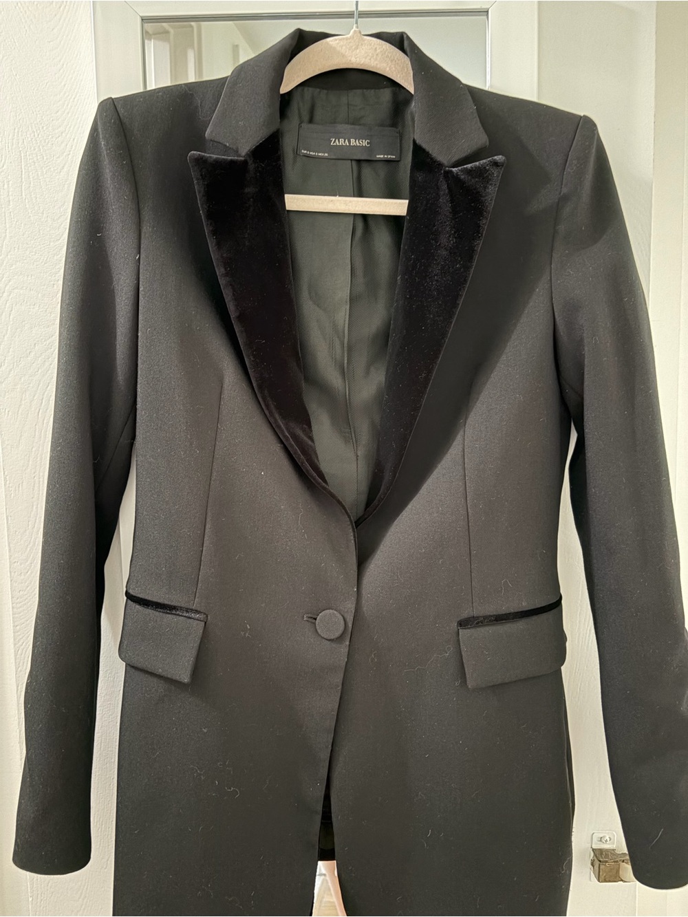 Zara Black Velvet-Tip Tailored Blazer